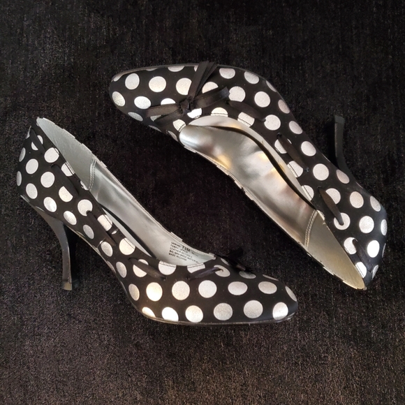 Chinese Laundry Shoes - CL by Laundry Heels